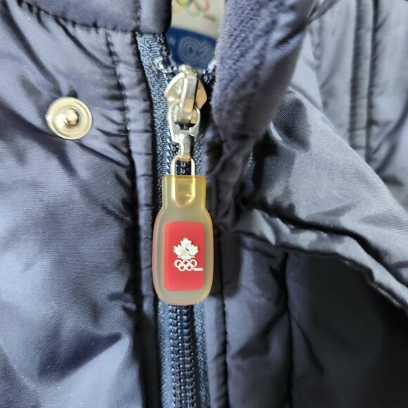 Canadian Olympic Team Puffer Vest Men's XL Quilted Hooded Pockets HBC 2006 - Picture 10 of 13
